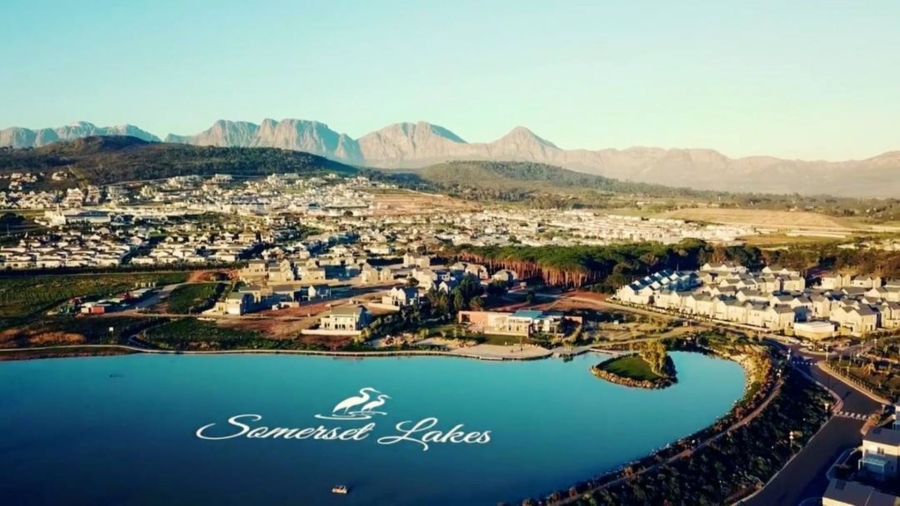 3 Bedroom Property for Sale in Somerset Lakes Western Cape